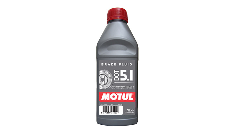 Тормозная жидкость 1. Motul Dot 3&4 тормозная жидкость. Тормозная жидкость Motul Dot 3 & 4 Brake Fluid. Motul Dot 5.1. Motul Brake Fluid Dot 5.1.